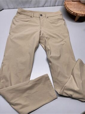 Lululemon beige pants. #lululemon #athleisure stains on butt-see pics. Size 6